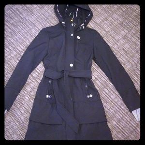 Rain/Windbreaker Betsy Johnson Coat